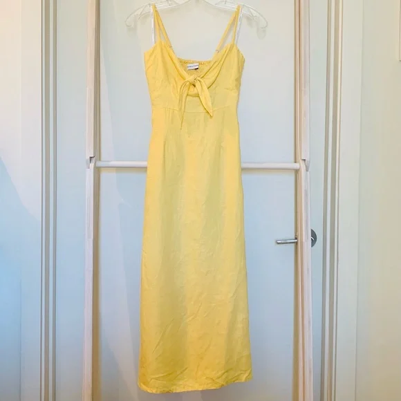 everlane dress linen The Shirtdress in Linen main image 0